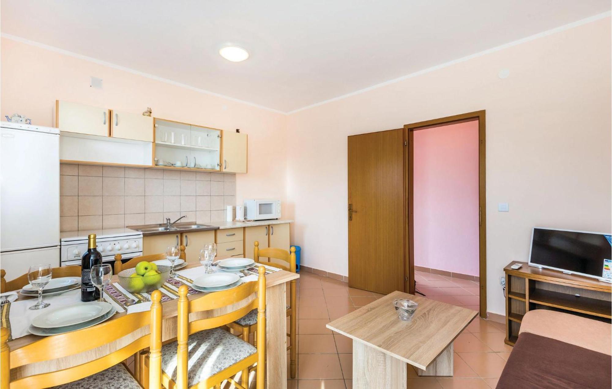 Nice Apartment In Matulji With Kitchen Экстерьер фото